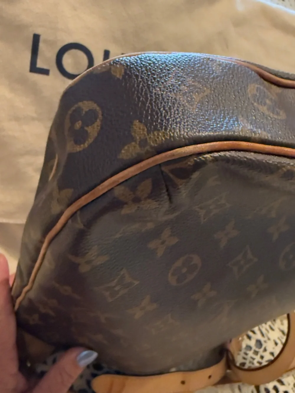 Louis Vuitton Odeon MM Brown Monogram Crossbody - Picture 8 of 12